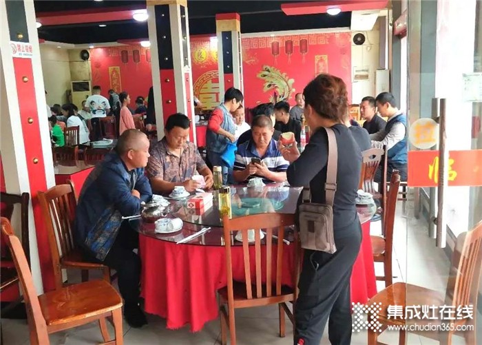 熱烈慶賀佳歌集成灶山東兗州旗艦店隆重開業(yè)！